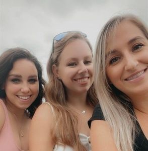 Meet your Posher, Brittany